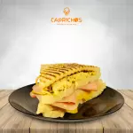 Sándwich Clásico