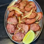 Calabresa acebolada