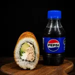 1 HAND ROLLS Y BEBIDA