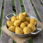 Porção de 6 mini Coxinhas Fit