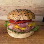HAMBURGUESA TRES QUESOS