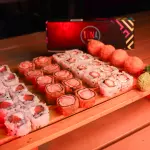 TUNA 34 (salmão/camarão)
