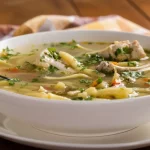 Caldo De Gallina Criolla Grande