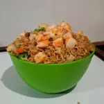 Arroz chino con camarón