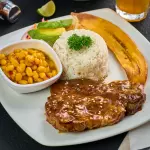 CHULETA DE CERDO ASADA 250 GRS