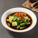凉拌黄瓜 ensalada de pepino
