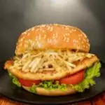 HAMBURGUESA DE MILANESA DE POLLO
