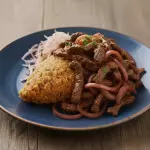 Tacu tacu con lomo saltado