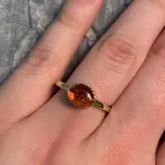 Anillo ovalado ámbar