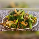Pollo con brócoli.