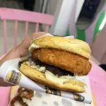 DB top 1 Queijo empanado