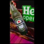 Heineken (long neck)