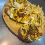 Pizzanesa pollohuevo y papacheddar3p