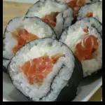FUTOMAKI FILADELDIA (8 unidades)