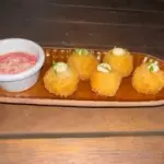 BOLINHO DE BACALHAU