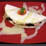 Chocolate Branco e morango.