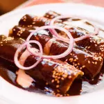 Enchiladas de mole