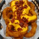 Onios Cheddar e bacon