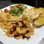 Camarones al ajillo
