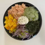 Poke salmão grelhado