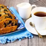 Queque de banano + Café