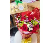 Buquê de rosas +Ferrero rocher