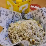 Salchipapa de Pollo Desmenuzado
