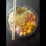 Poke - Salmão e Kani - 300 Ml