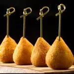 Coxinha creme / requeijão