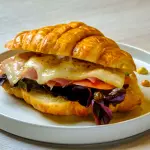 Croissant Clásico