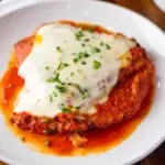 FILÉ DE TILÁPIA A PARMEGIANA