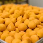 MINI COXINHAS (50UND)