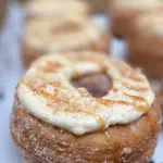 CRONUT CARAMELO SALADO