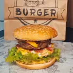 BURGUER COMPLETO