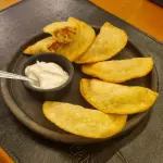 MINI PASTÉIS DE CAMARÃO