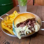 CARNE SECA C/ CATUPIRY