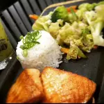 702.Teppan-yaki de Salmão