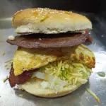 Hamburguesa Costeña