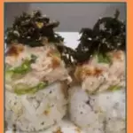 Uramaki Patê de Salmão Couve Crispy