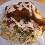 Pierna Cadera Frita con Tajadas