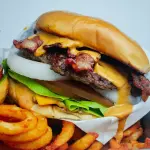 DOUBLE DELUXE