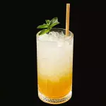 Huesillo And Tonic