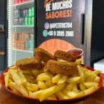 Papas con Nuggets