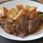 CARNE BRASEADA
