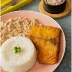 Pescado frito con frejoles