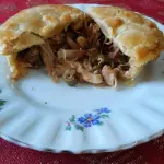 Empada Frango com Quiabo