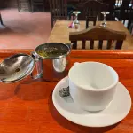 Agua de hierbas naturales