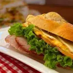 Sándwich Mixto en Combo