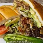 Torta de bistec encebollado