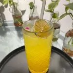 Agua bendita (mock)